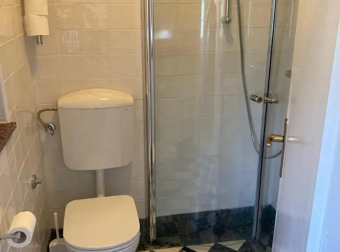 Apartma Kresnicka דירה קובאריד