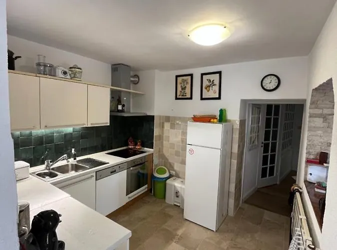 Apartma Kresnicka דירה קובאריד