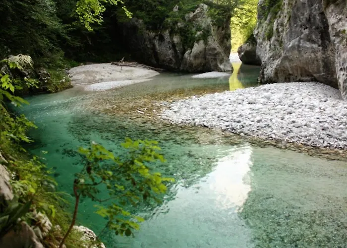 Apartma Kresnicka Lägenhet